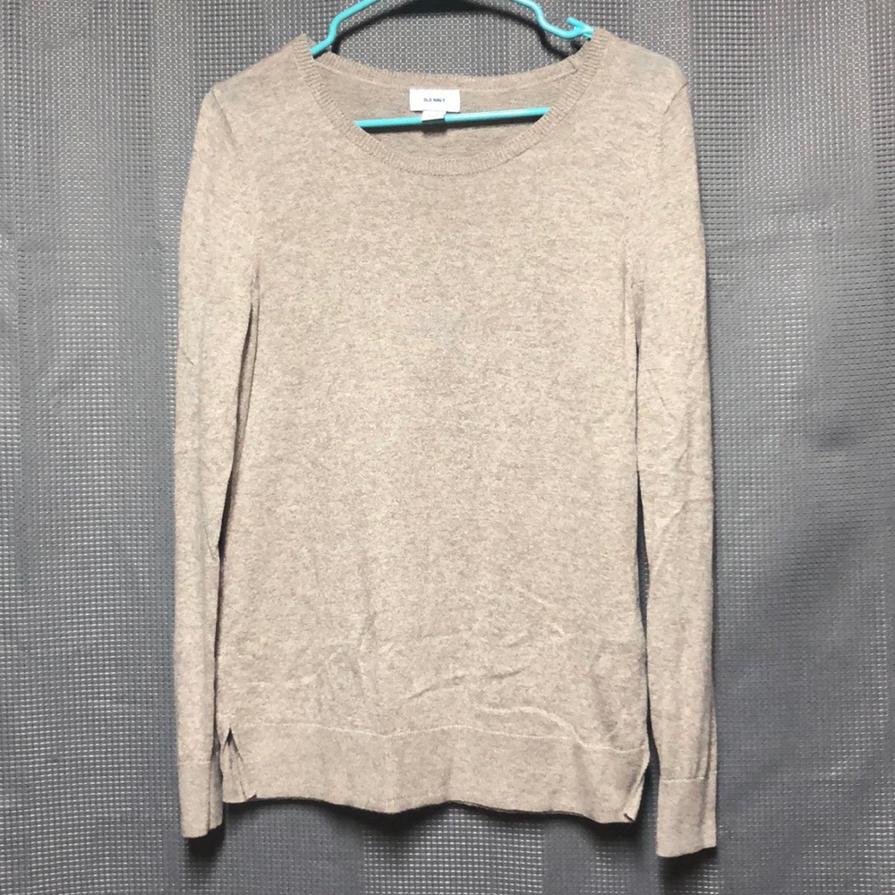 Tan/cream colored Old Navy Sweater